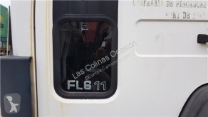 Reservdelar lastbilar Volvo FL Vitre latérale pour camion 611 611 E begagnad