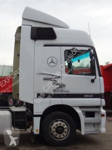 Aileron pour tracteur routier MERCEDES-BENZ ACTROS truck part used