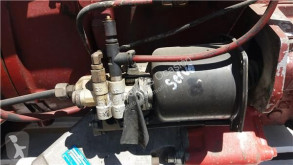Repuestos para camiones Renault Magnum Maître-cylindre d'embrayage Servo Embrague pour camion AE380 T usado