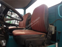 Cabine / carrosserie Siège Asiento Delantero Izquierdo pour camion MERCEDES-BENZ LP 813-42 LP 813