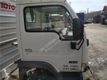 日产Cabstar重型卡车零部件 Porte pour camion 35.13 二手
