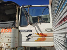 Pièces détachées PL Pegaso Porte pour camion COMET 1223.20 occasion
