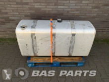 قطع غيار الآليات الثقيلة محرك نظام الكربنة خزان الوقود Renault Fueltank Renault 445