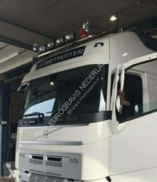 Volvo Fixations Dakbeugel voor FH4 XL en Globetrotter pour tracteur routier truck part new