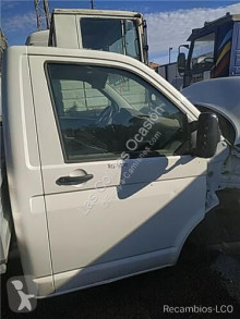Peças pesados Volkswagen Porte Delantera Derecha pour véhicule utilitaire T5 Transporter (7H)(04.2003->) 1.9 Combi (largo) techo elevado cabine / Carroçaria peças de carroçaria porta usado