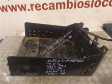 Reservdelar lastbilar Iveco Eurocargo Boîtier de batterie pour camion Chasis begagnad