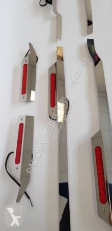 Repuestos para camiones cabina / Carrocería DAF XF 106