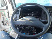 Pièces détachées PL Nissan Atleon Volant pour camion 110.35, 120.35 occasion
