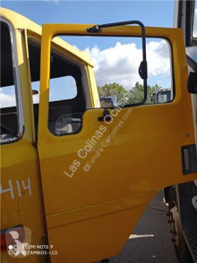 Części zamienne do pojazdów ciężarowych Nissan Porte pour camion EBRO L 80.09 używana