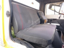Cabine / carrosserie Nissan Siège pour camion EBRO L 80.09