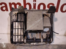 Repuestos para camiones MAN Pédale d'embrayage Juego Pedales Completo pour camion F 90 19.272 Chasis Batalla 4500 PMA18 usado