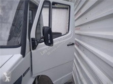 无公告重型卡车零部件 Porte pour camion MERCEDES-BENZ CLASE G (W461) 290 GD/G 290 D (461.337, 461.338) 二手