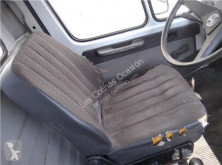 Siège Asiento Delantero Izquierdo pour camion MERCEDES-BENZ CLASE G (W461) 290 GD/G 290 D (461.337, 461.338) cabine / carrosserie occasion