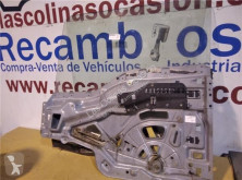Repuestos para camiones MAN TGA Porte PUERTA DELANTERO DERECHA pour tracteur routier usado