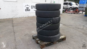 Michelin 6x 235/80 R22.5 Banden roue / pneu occasion