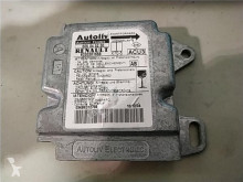 Reservedele til lastbil Renault Unité de commande Centralita Asientos pour camion Master 2.2 T 35 brugt