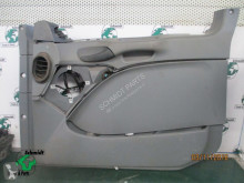 Repuestos para camiones cabina / Carrocería equipamiento interior Mercedes A 943 720 95 00 deur plaat MP3 Rechts