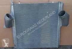 Truck part Refroidisseur intermédiaire pour tracteur routier MERCEDES-BENZ MP3