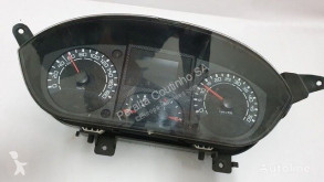 قطع غيار الآليات الثقيلة Iveco Daily Tableau de bord Instrument cluster pour camion النظام الكهربائي مستعمل