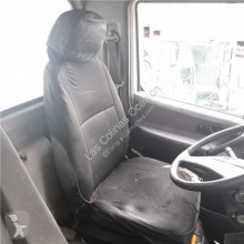 Nissan Atleon Siège Asiento Delantero Izquierdo pour camion 110.35, 120.35 cabine / carrosserie occasion