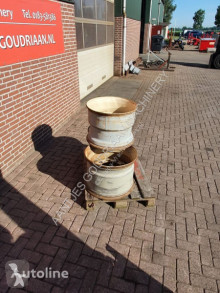 Velgen 22.5 inch használt Gumiabroncsok