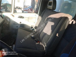 Cabine / carrosserie Nissan Atleon Siège Asiento Delantero Derecho 110.35, 120.35 pour camion 110.35, 120.35