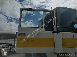 Pegaso Porte Puerta Delantera Derecha COMET 1217.14 pour camion COMET 1217.14 LKW Ersatzteile gebrauchter