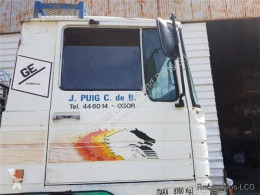 Reservdelar lastbilar Pegaso Porte Puerta Delantera Derecha EUROPA 1217.17 pour camion EUROPA 1217.17 begagnad
