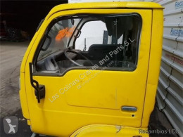 Reservedele til lastbil Nissan Cabstar Porte Puerta Delantera Izquierda 35.13 pour camion 35.13 brugt
