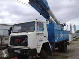 Repuestos para camiones IPV Essieu Eje Delantero Completo 180 R 20 GN TODO TERRENO 4X4 pour camion 180 R 20 GN TODO TERRENO 4X4 suspensión usado