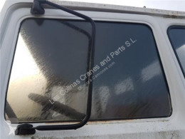 Ricambio per autocarri Renault Vitre latérale LUNA PUERTA DELANTERO IZQUIERDA Midliner S 100.09/A CIT pour camion Midliner S 100.09/A CIT usato