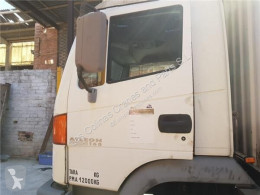 Pièces détachées PL Nissan Atleon Vitre latérale LUNA PUERTA DELANTERO IZQUIERDA 165.75 pour camion 165.75 occasion