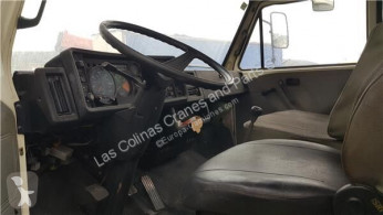 Cabine / carrosserie Pegaso Siège Asiento Delantero Izquierdo EKUS 1215,9 pour camion EKUS 1215,9