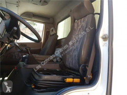 Cabine / carrosserie Nissan Atleon Siège Asiento Delantero Izquierdo 165.75 pour camion 165.75
