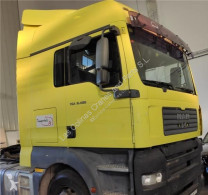 Repuestos para camiones MAN TGA Aileron Spoiler Techo Solar 18.480 FAC pour camion 18.480 FAC usado