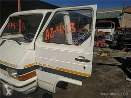 Części zamienne do pojazdów ciężarowych Nissan Trade Porte Puerta Delantera Izquierda 2.8 Diesel pour camion 2.8 Diesel używana
