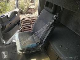 Renault Magnum Siège Asiento Delantero Derecho AE 430.18 pour camion AE 430.18 used cab / Bodywork