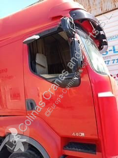 Renault Premium Porte Puerta Delantera Derecha 2 Lander 440.18 pour tracteur routier 2 Lander 440.18 truck part used