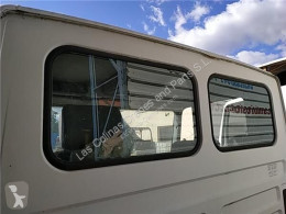 Pièces détachées PL Nissan Atleon Lunette arrière LUNA Trasera 210 pour camion 210 occasion