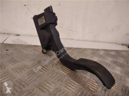 Reservdelar lastbilar Nissan Pédale d'accélérateur Pedal Acelerador Terrano/Terrano II (R20)(1993->) 2.7 TDi pour automobile Terrano/Terrano II (R20)(1993->) 2.7 TDi 4WD begagnad