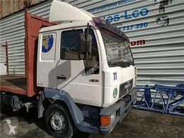 MAN cab / Bodywork L2000 Cabine Cabina Completa 8.103-8.224 EUROI/II Chasis 8.163 pour camion 8.103-8.224 EUROI/II Chasis 8.163 F / LC E 2 [4,6 Ltr. - 114 kW Diesel]