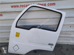 Reservdelar lastbilar Nissan Atleon Porte Puerta Delantera Izquierda 110.35, 120.35 pour camion 110.35, 120.35 begagnad