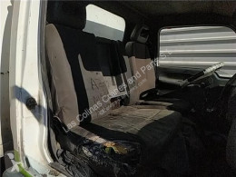 Nissan Cabstar Siège Asiento Delantero Derecho 35.13 pour camion 35.13 used cab / Bodywork
