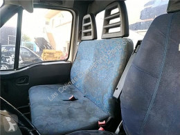 Siège Iveco Daily Siège Asiento Delantero Derecho II 50 C 15 pour tracteur routier II 50 C 15