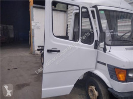 Repuestos para camiones Porte Puerta Delantera Derecha Mercedes-Benz CLASE G (W461) 290 GD/G 2 pour camion MERCEDES-BENZ CLASE G (W461) 290 GD/G 290 D (461.337, 461.338) usado