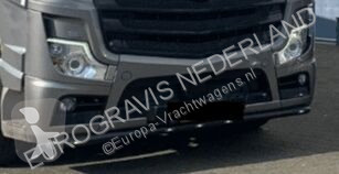 Pièces détachées PL Revêtement MERCEDES-BENZ ONDER BUMPER BEUGEL MET 5 LED RVS OF GESPOTEN pour tracteur routier MERCEDES-BENZ ACTROS MP4 neuf neuve