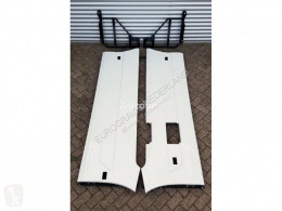 Pièces détachées PL Volvo Revêtement zijskirts set WB3800 met opstap van 55cm pour tracteur routier FH4 euro 6 neuf neuve