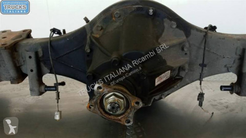 Isuzu differential / frame