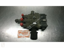 Scania ECAS hoogteregelingsventiel 4-serie truck part used