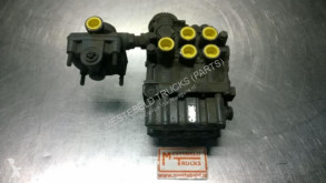 Vrachtwagenonderdelen Mercedes ECAS magneetklep dubbel tweedehands